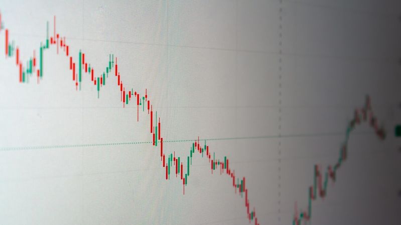 Crypto Liquidity Thins in Q3 as Leverage Falls by $8.35B