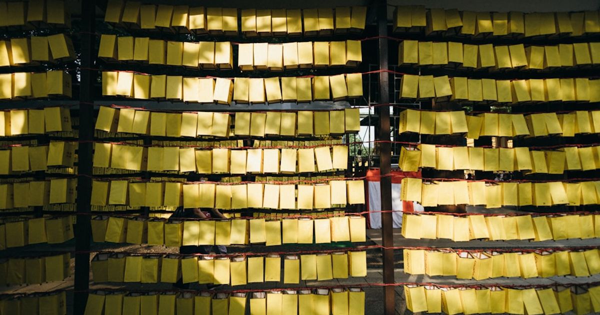 Gold Futures Surge 1.5% Post-Jobs Report — Dollar Weakens