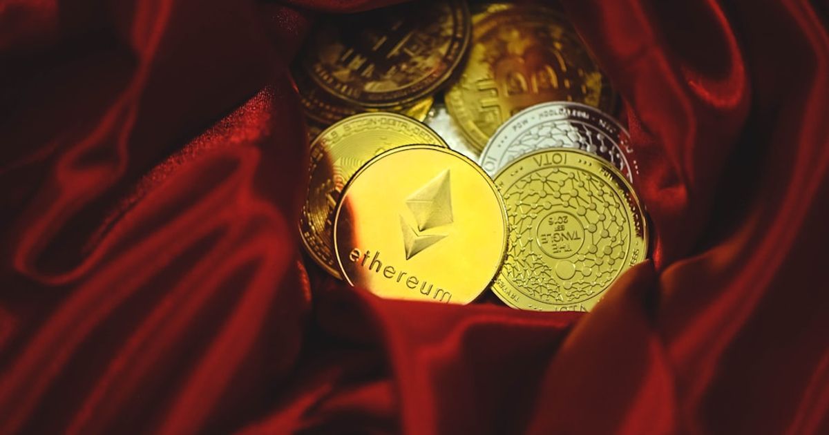 Mixed Reactions to Grayscale's Chainlink ETF Debut: A $41 Million Start Amid Ongoing Challenges