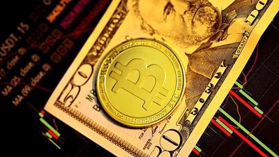 Stablecoin Market Shrinks $10B Since May — Analysts Stay Calm