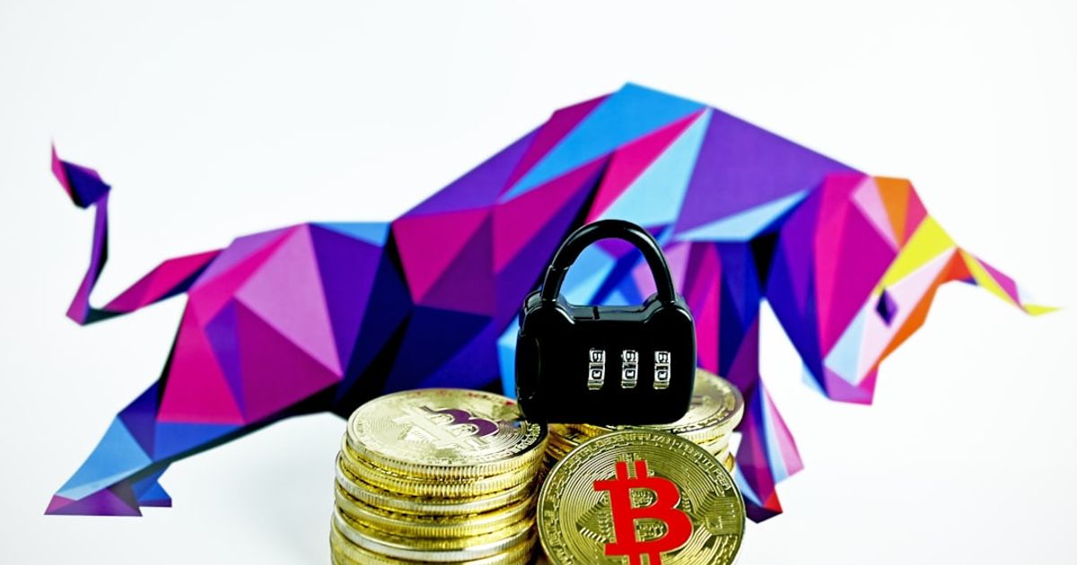 U.S. Plots $25 Billion Bitcoin Reserve — A 20-Year Crypto Bet