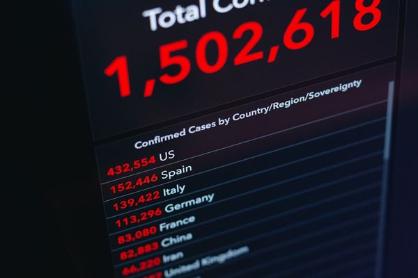 Brent Crude Surpasses $100 Amid Escalating Iran Conflict