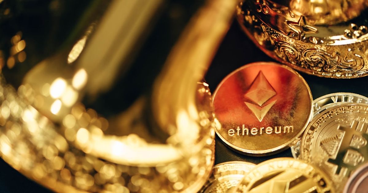 China's Gold Buying Amid 16% Price Drop — Record High Since 2023