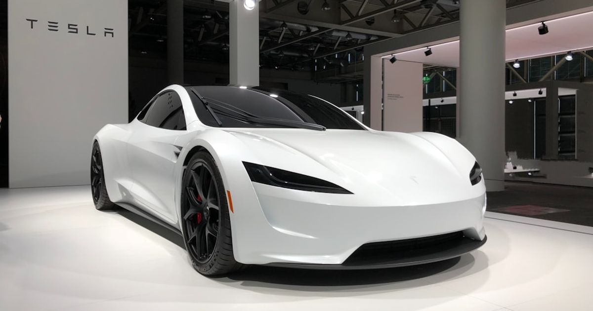 Tesla Stock Plummets 7% Despite Surpassing Delivery Expectations