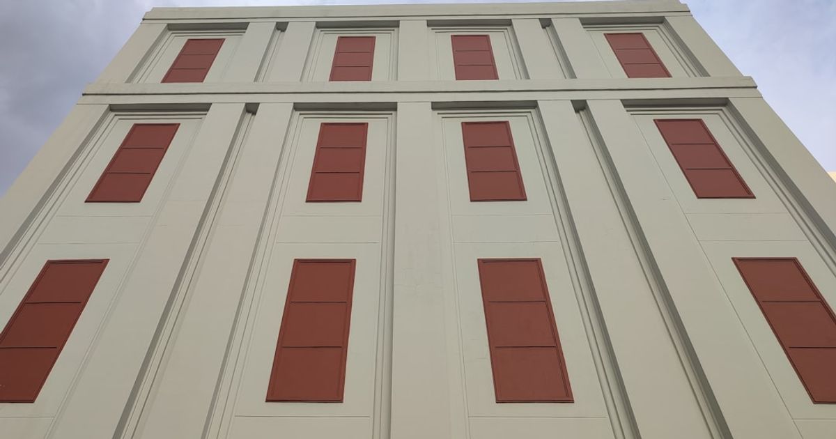 Federal Reserve Holds Rates Steady Amid Rising Inflation Concerns