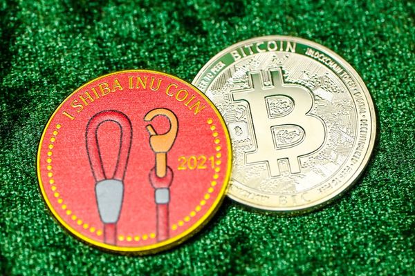 BitMine and Strategy Stocks Plummet as Crypto Markets Sink