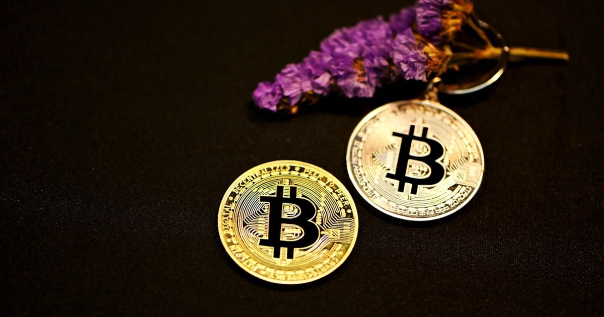 Bitcoin Surpasses $81K Amid Record ETF Inflows Despite Weak Derivatives