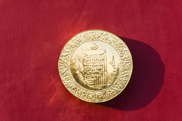 Gold Stabilizes Near $4,330 Amid Fed Rate-Hike Bets and China's Moves
