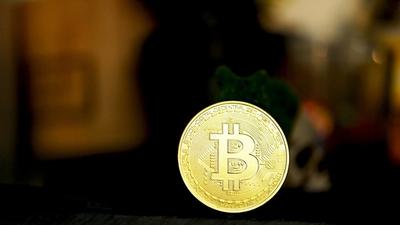 Bitcoin's ETF Bounce Faces $79B Futures Market Test—Volatility Risks Remain