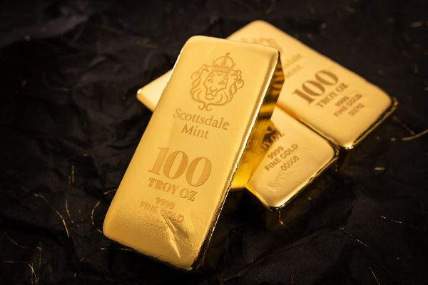 Central Banks Amass Gold Reserves — A Monetary Shift Unfolds