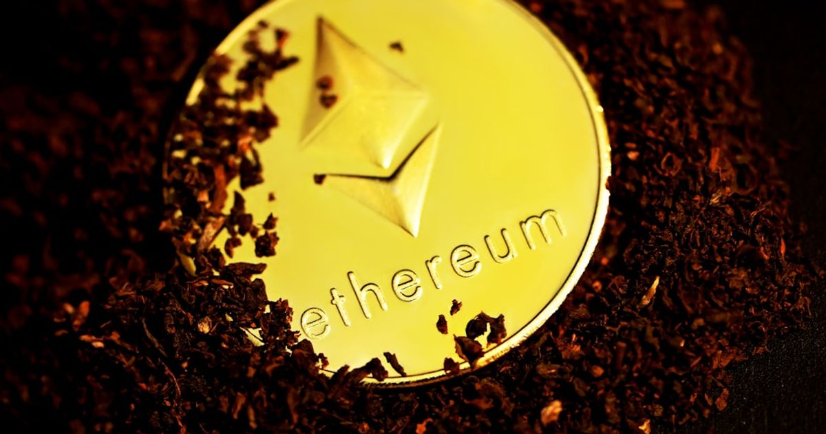 US Federal Debt Surges Towards WWII Levels, Implications for Bitcoin