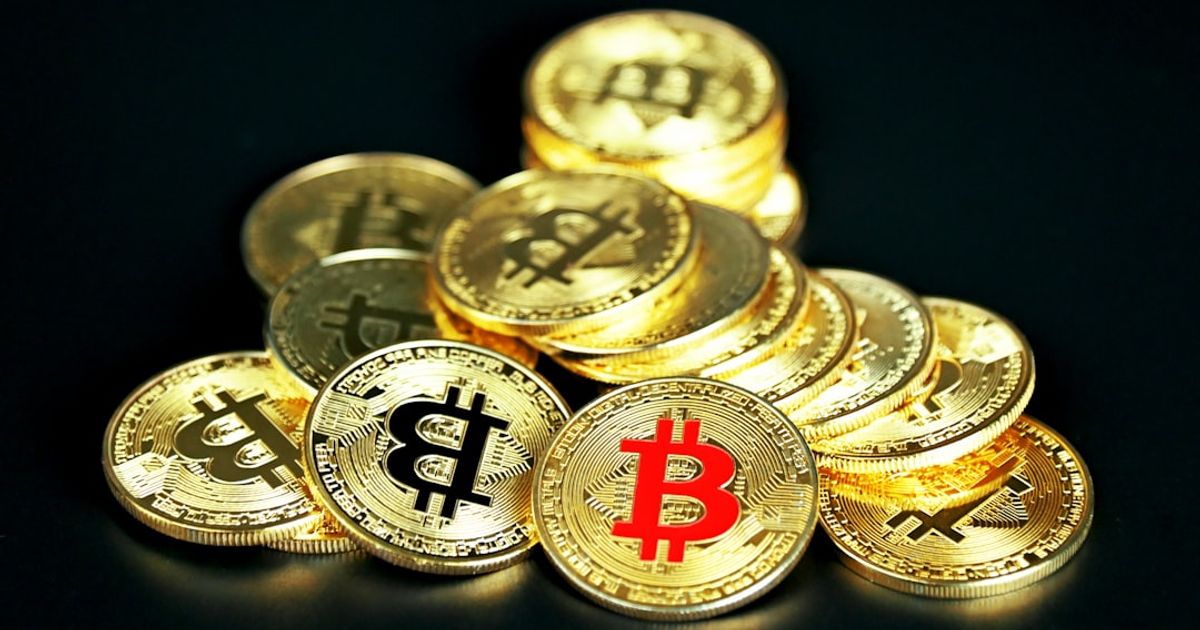 Bitcoin ETF Inflows Surge, Yet Spot Price Stagnates – Here’s Why