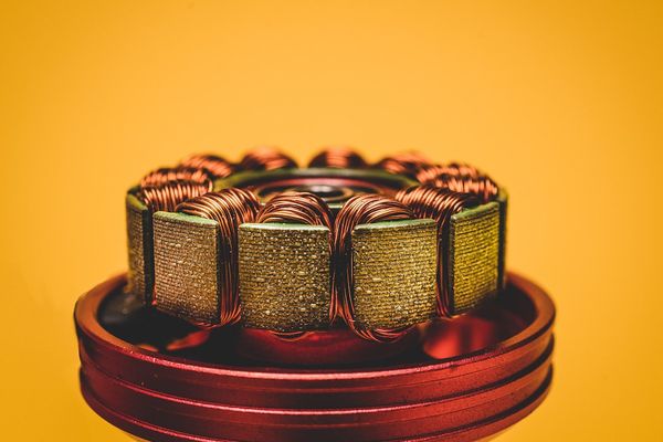 Gold Surges Past $5,200 Amid Stubborn Inflation Pressures