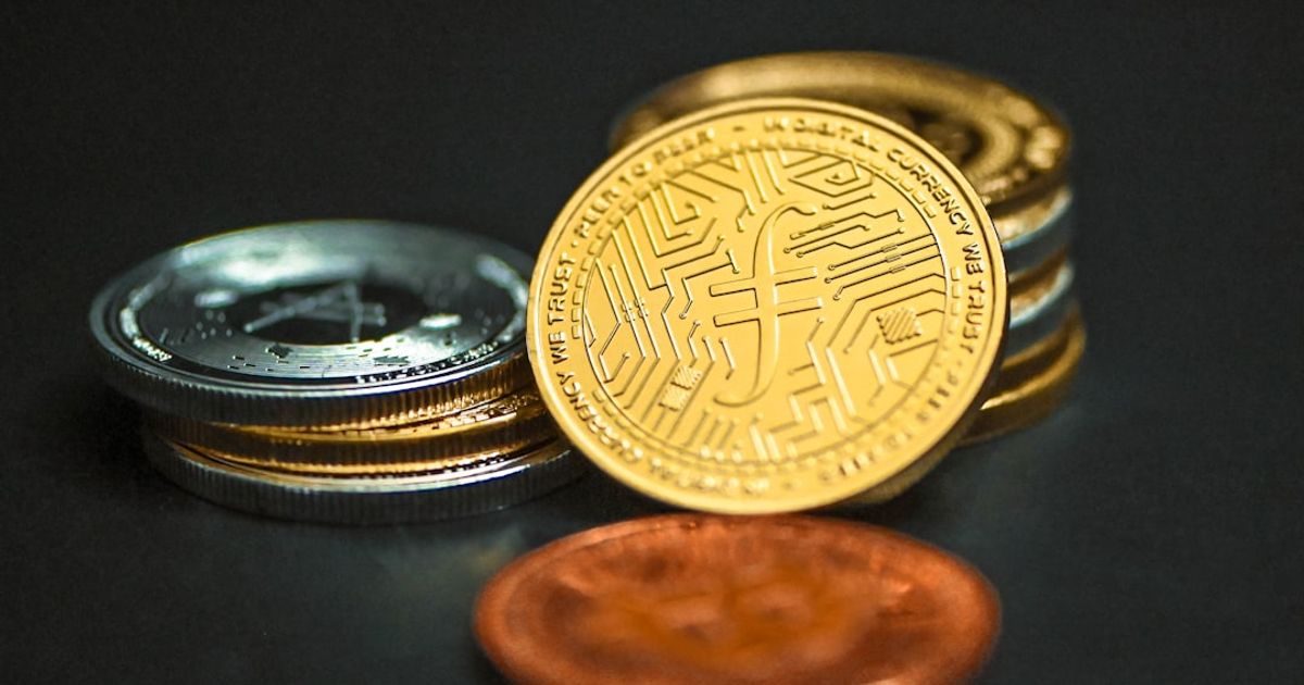 XRP, Solana, and PEPE: Are These the Altcoins to Watch as Bitcoin Stalls?