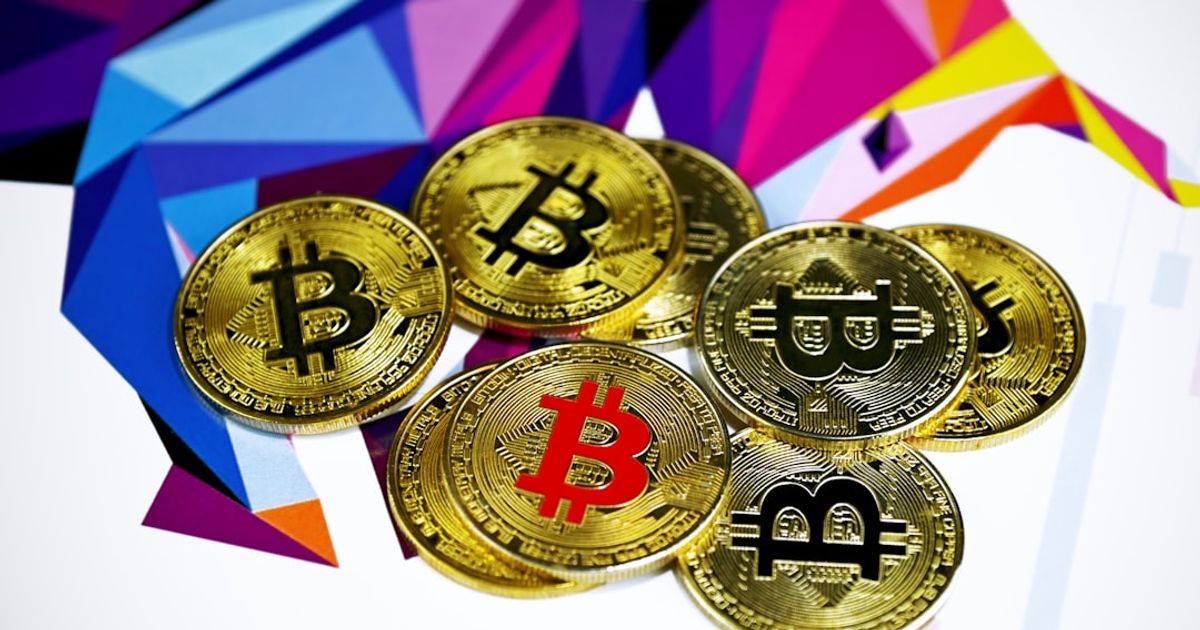 US Bitcoin ETFs Experience Record Inflows as Market Tests $80,000 Level