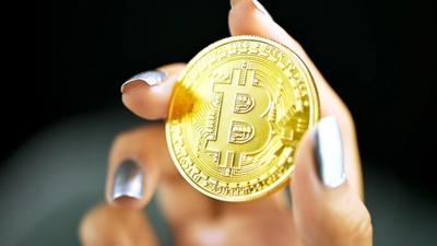AI Stocks Rally — Bitcoin Stays Steady, Market Dynamics Shift