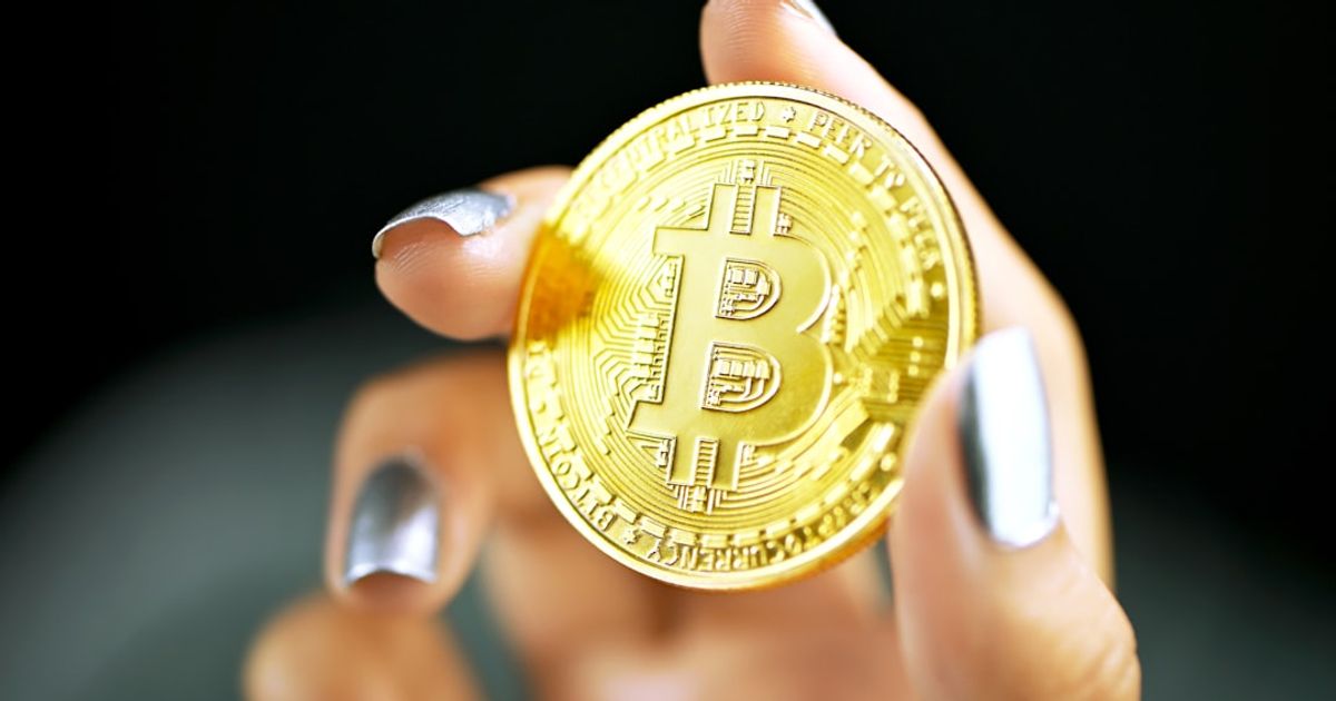 AI Stocks Rally — Bitcoin Stays Steady, Market Dynamics Shift