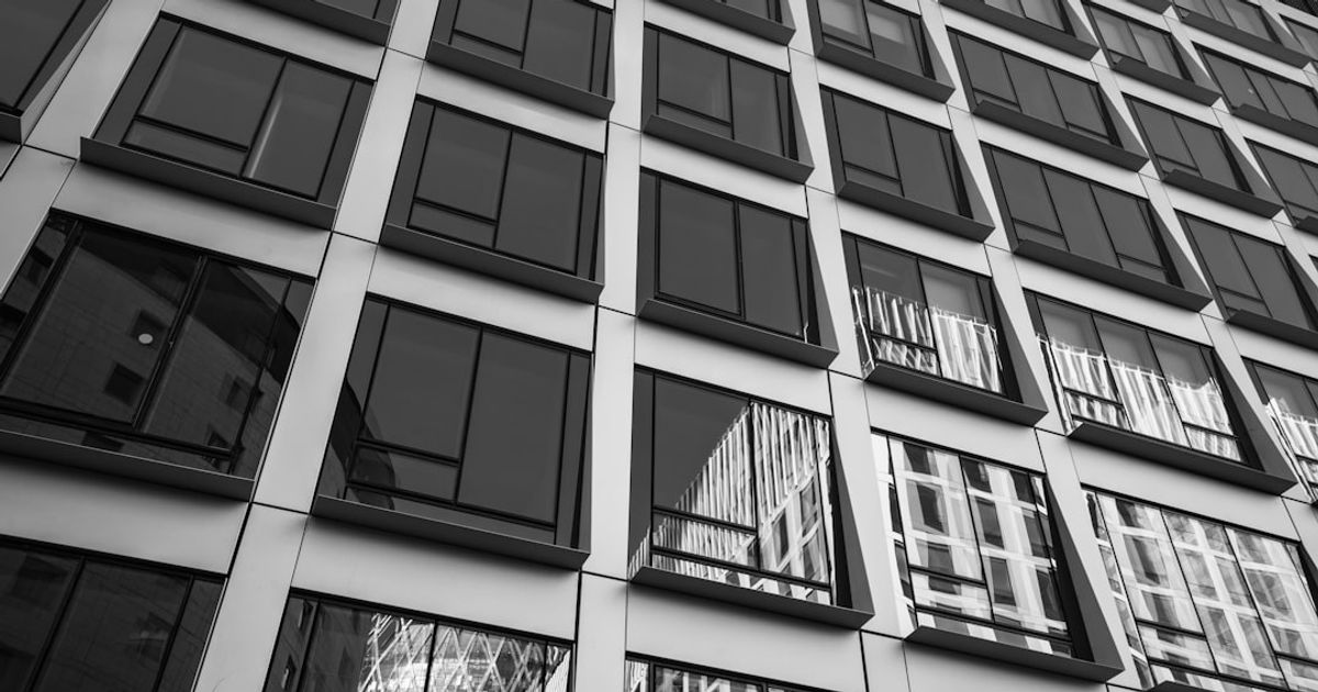 Intesa Sanpaolo Reveals $96 Million Bitcoin ETF Holdings and Options Strategy