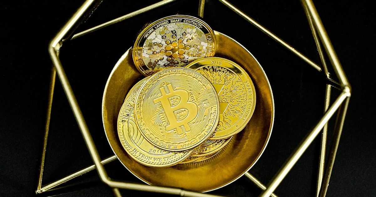 UBS Predicts Gold Prices to Surpass $6,000 Amid Structural Demand