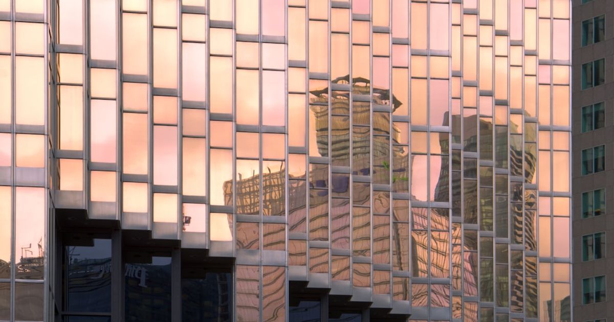 Bitfarms Reports $284.5 Million Loss but Shares Surge Amid Strategy Shift