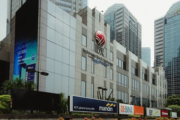 XRP whales accumulate $3.6B: Is this the bullish signal we’ve missed?