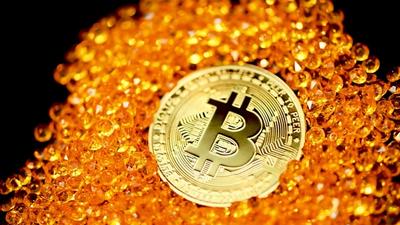 Spot Bitcoin ETFs Face Record $2.8B Outflow — Institutional Demand Wanes