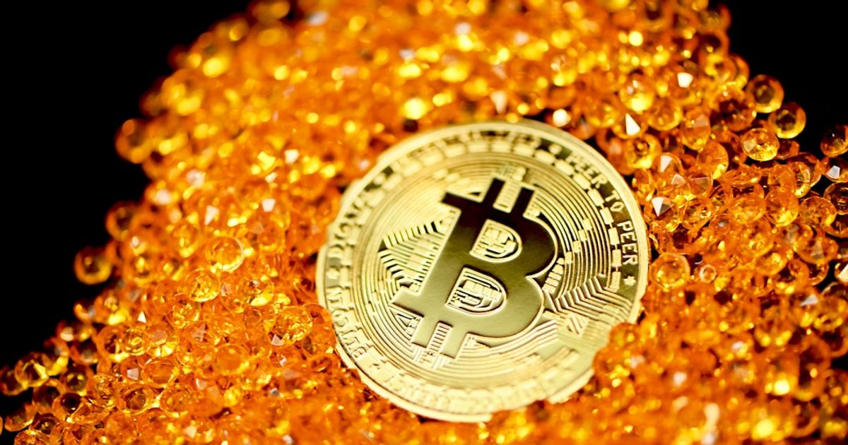 Spot Bitcoin ETFs Face Record $2.8B Outflow — Institutional Demand Wanes