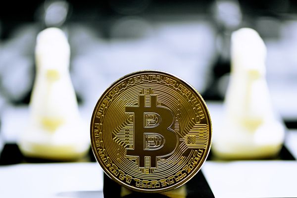 Bitcoin ETF Outflows Signal Cooling Institutional Demand