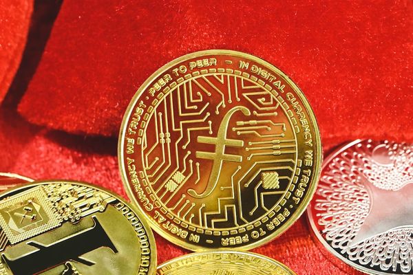 Bank of Korea Nominee Advocates Central Bank Digital Currency Over Stablecoins