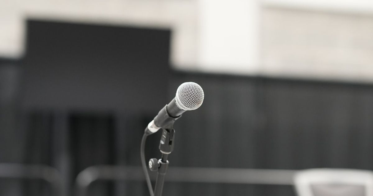 Jeff Bezos' $50K Pitch: 40 Rejections, $25 Billion Lesson