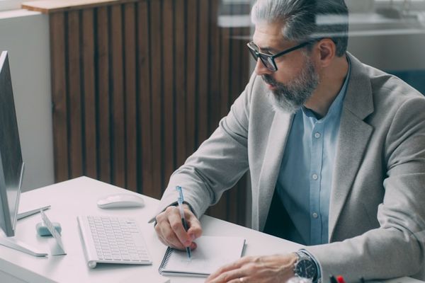 Grayscale Enters ETF Race with Hyperliquid Product, Shaping Market Dynamics