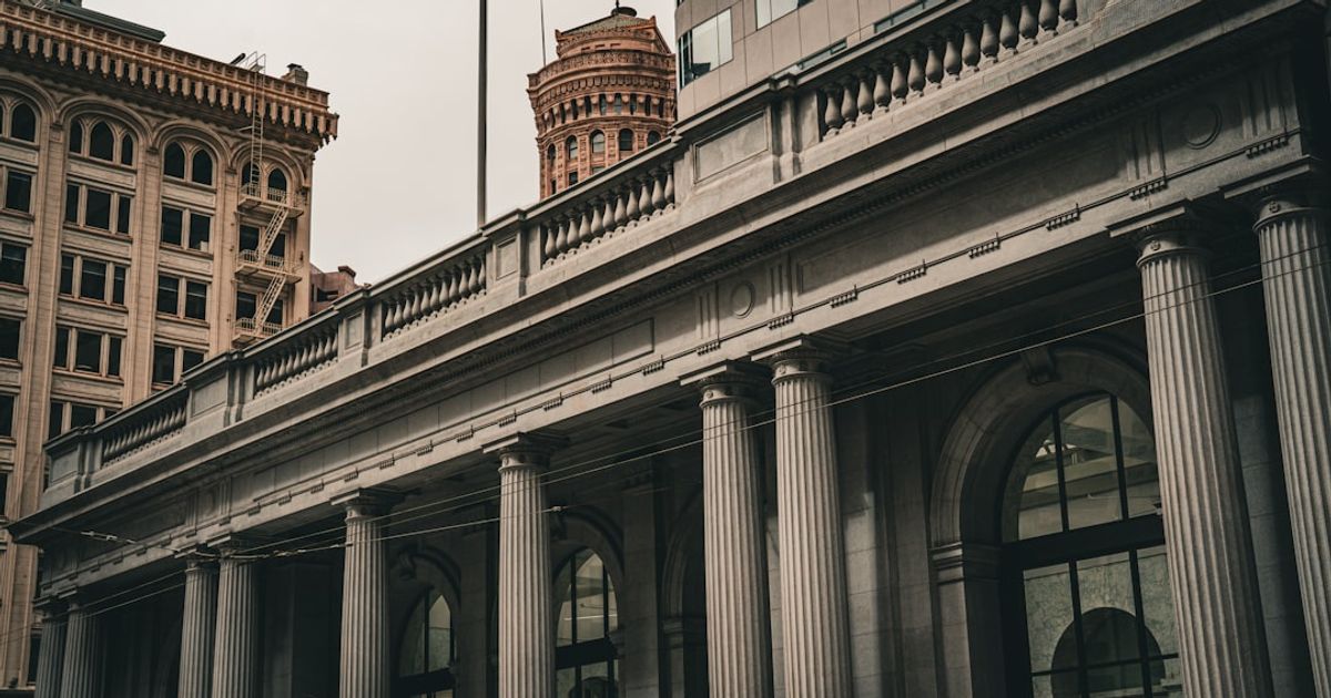 Kevin Warsh Advances Toward Senate Hearing for Fed Chair Nomination