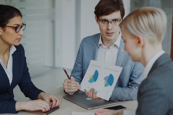 Retail Investors Drive Significant Bitcoin and Ether ETF Sell-Off Amid Market Correction