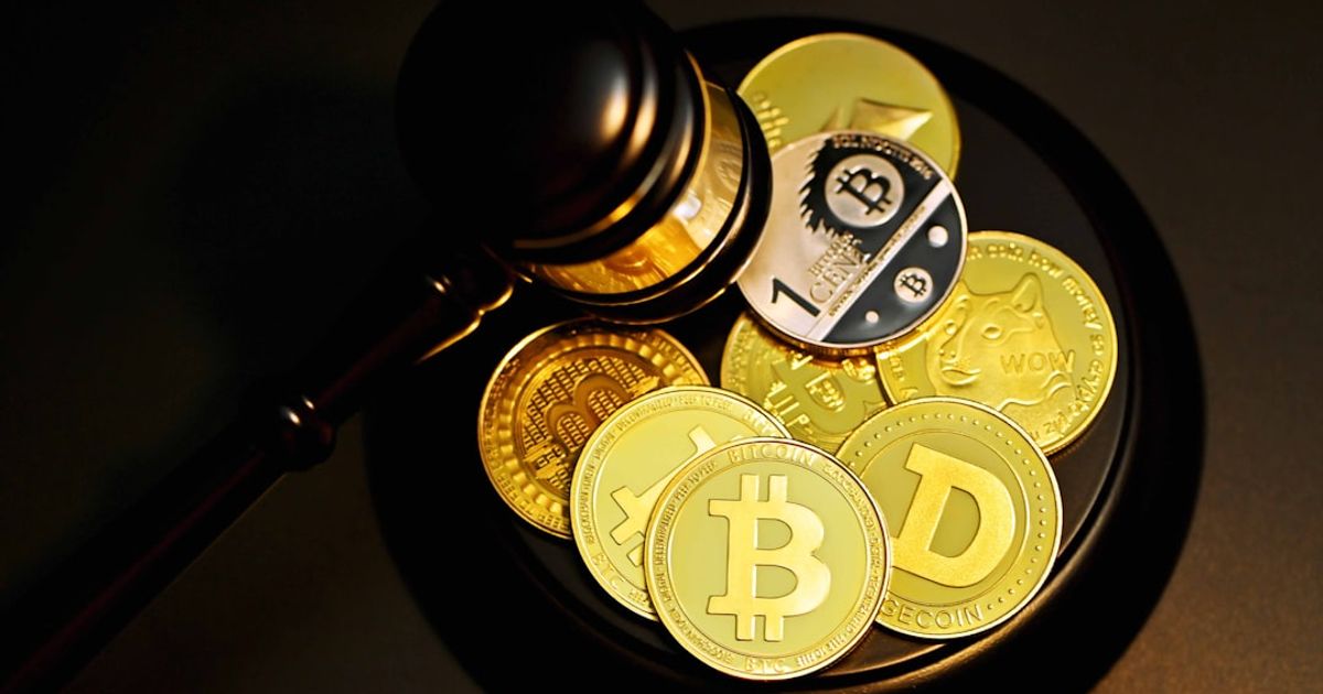 Bitcoin Faces Pressure as Strait of Hormuz Reopening Turns Fragile