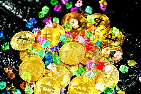 Bitcoin's Price Holds Key Levels Amidst Market Uncertainty