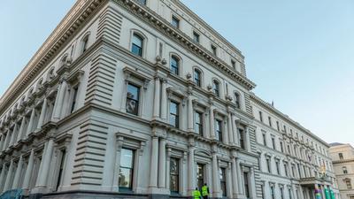 HELOC Rates Hover as Fed Rate Hike Looms — Homeowners' Dilemma Deepens