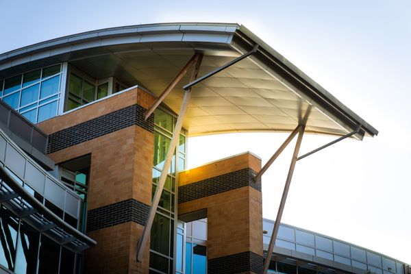 Mitsui OSK Shares Surge After Elliott Investment Stake Acquisition