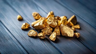BofA Cuts Gold Forecast to $4,360 Amid Fed Pressure — Long-Term Bullishness Remains