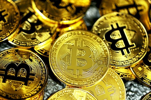 Vanguard's Complex Stance on Bitcoin: Embracing ETFs While Dismissing Speculation