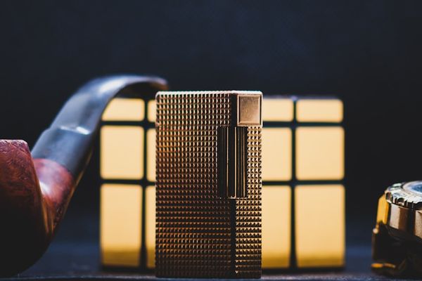 Bitcoin Outshines Gold Amid Fed Hawkishness and Rising Oil Prices