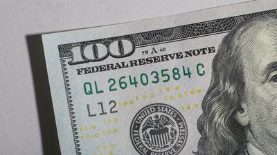 Bond Traders Eye Fed Rate Hike Amid Jobs Data Focus