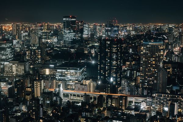 Japan Faces Inflation Dilemma Amid Middle East Tensions