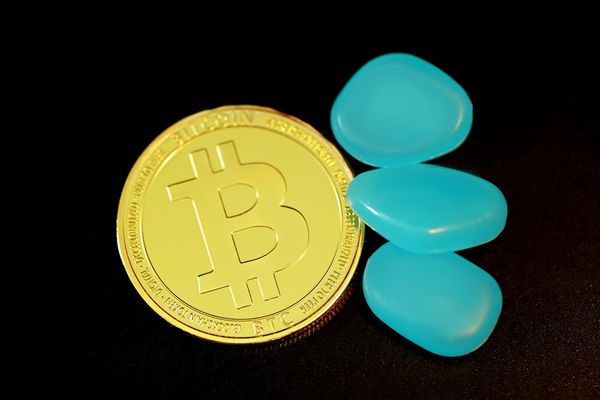 Bitcoin ETFs Attract $2.5 Billion, Signaling Institutional Resilience