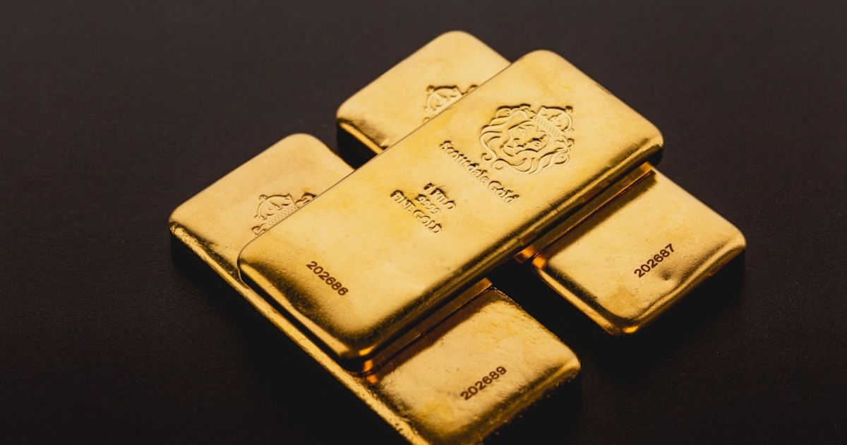 Gold and Silver Prices Steady Amid Rising Inflation Concerns