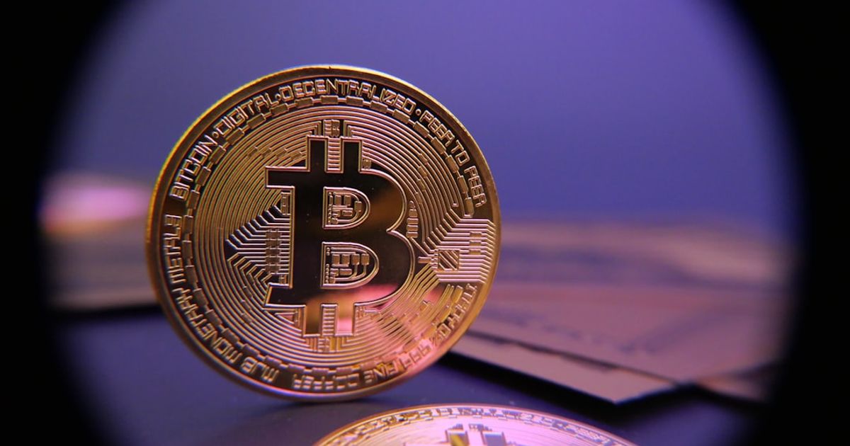 Spot Bitcoin ETFs Face Record $2.97 Billion Outflow in 10 Days