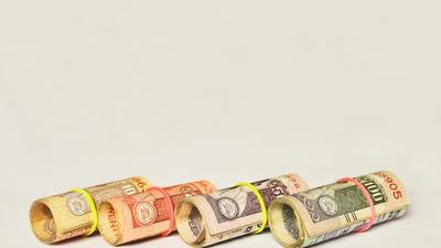 ETFs Outyielding S&P 500 — Defensive Plays Amid Recession Fears