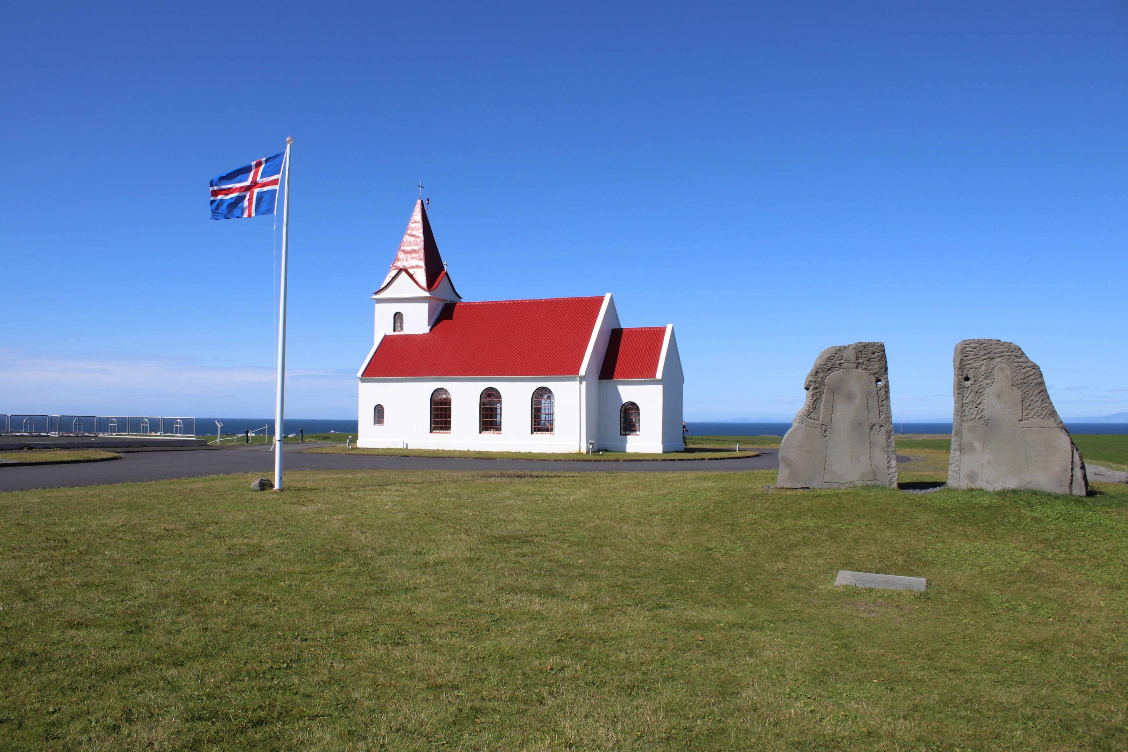 Ingjaldshólskirkja