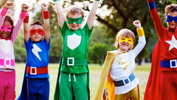 La vieja "receta" que los pediatras tuvieron que recordarle a los padres en la era de la tecnología