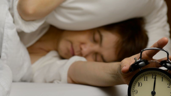 Mega estudio Nueva evidencia de que dormir mal afectaría la salud del corazón