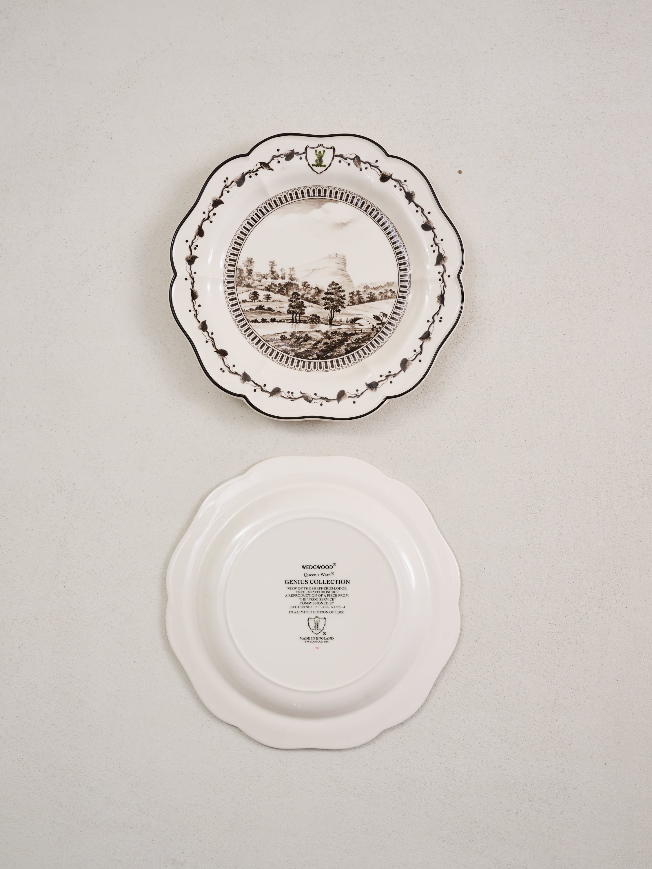 Wedwood Frog Service Dessert/Pie Plate Set | Ken Fulk